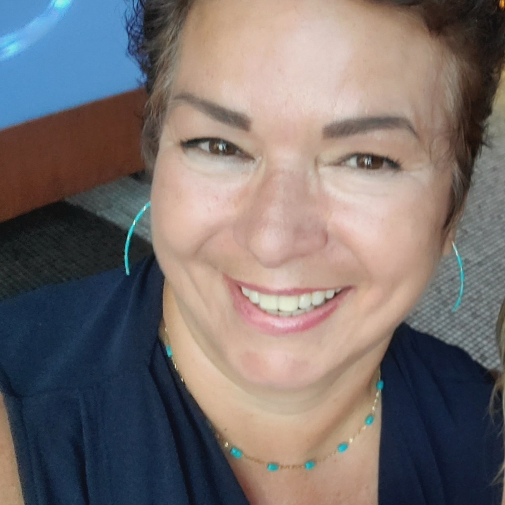 Meet your Posher, Marianne